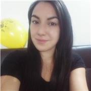 docente de apoyo escolar en áreas de básica primaria para niños y niñas